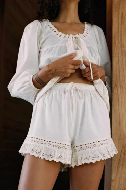 The Cassia Short