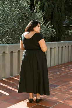 The Monica Dress Extended