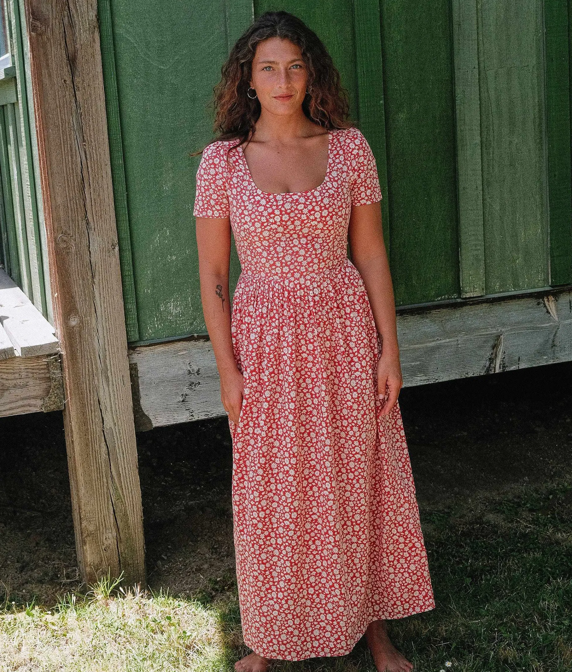 The Scarlet Dress Petites