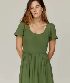 The Scarlet Dress Petites