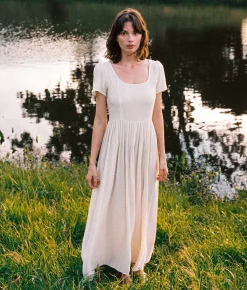 The Scarlet Dress Petites