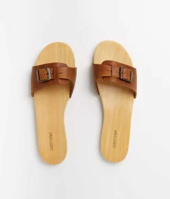 The Ventura Clog